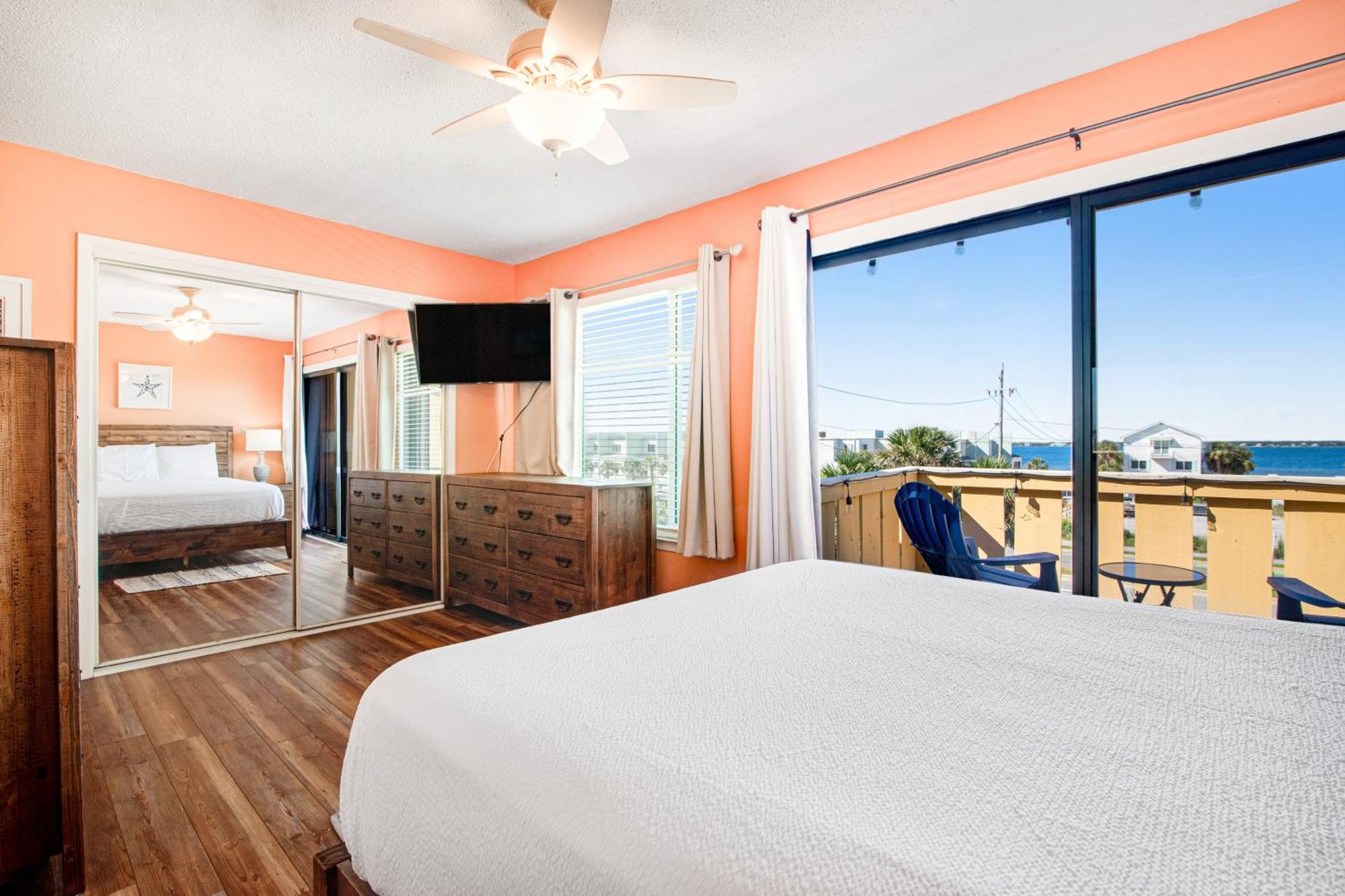 Pensacola Beach Condos Room photo