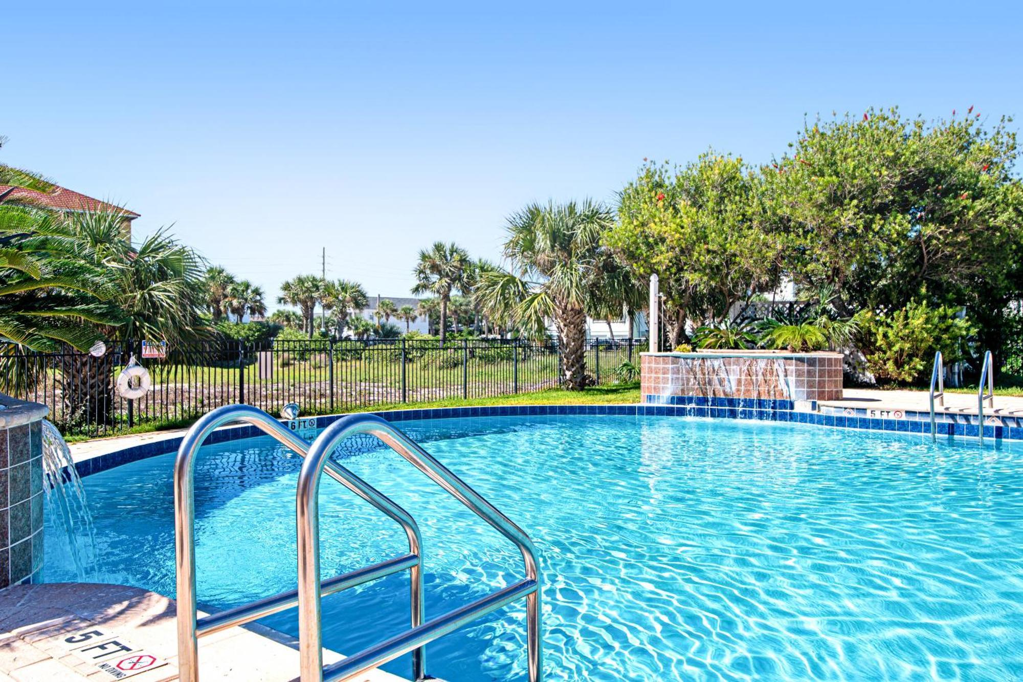 Pensacola Beach Condos Room photo